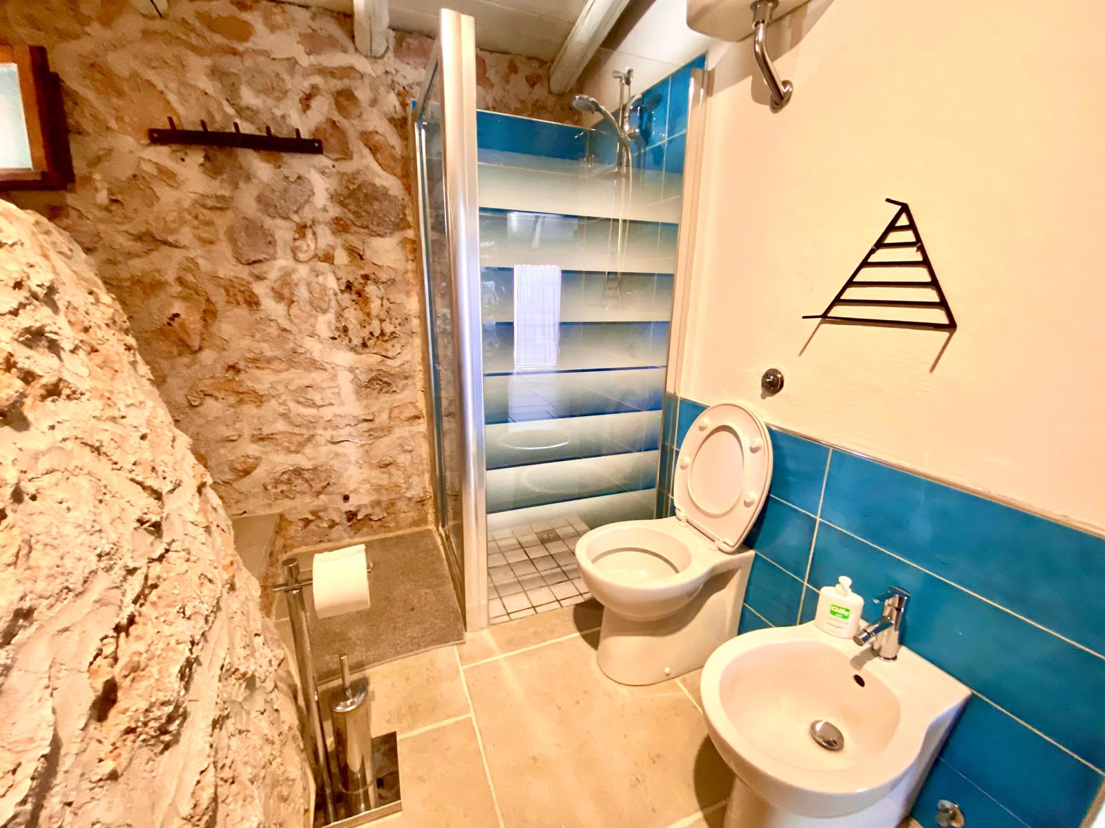 ImmoPuglia_Di Carlo Pia Caterina_ 27870885_bagno3