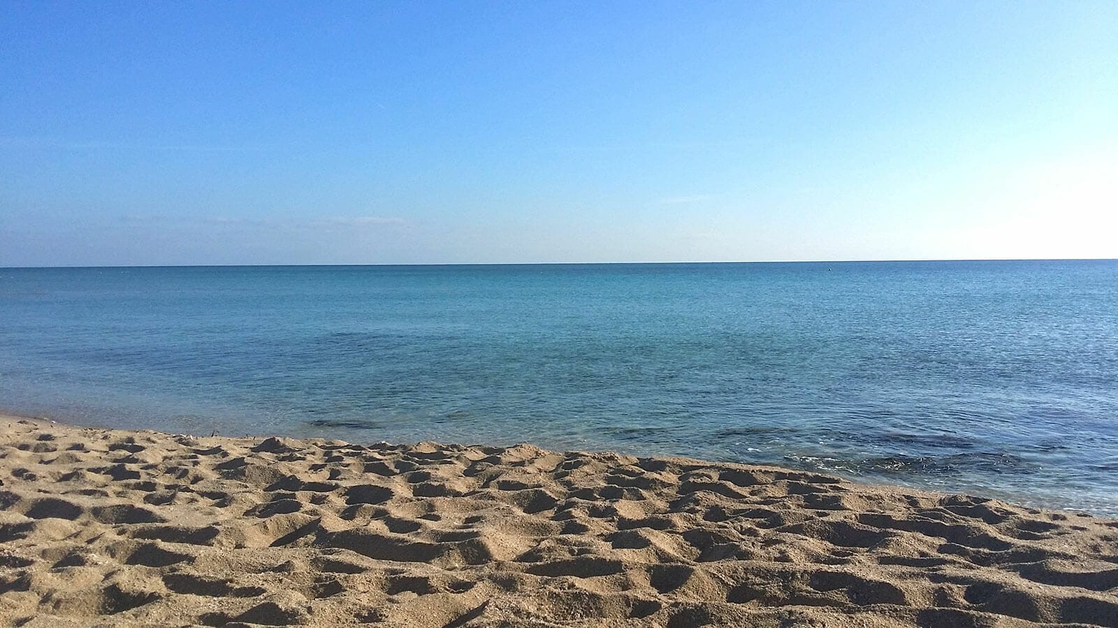 ImmoPuglia - Acqua - Sabbia -Spiaggia - Mare - copyright Pia Di Carlo